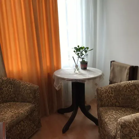 Apartamento Tal
